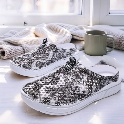 Hand-Painted Chinese Style Sandals, Non-Slip Breathable Slippers, Couple's Fashion Clogs with Oriental Patterns