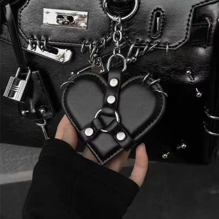 Fashion Y2K Rivet Heart Bag Charm Punk Gothic Leather Heart Keychain Black Red Bag Pendant Bag Hanging