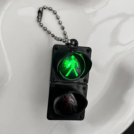 1/2Pcs Simulation Electronic Traffic Light Keychain Pendant Mini Pedestrian Light LED Light-emitting Toy Kids Cognitive Toy Gift