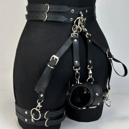 Women PU Leather Thigh Garter Belt Fashion Leg Straps Adjustable Punk Women Handcuffs Fetish Clothing Festival Rave Accessory