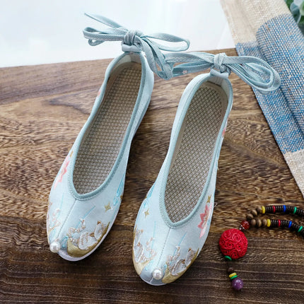 Chasing Moon Hot Sale Of The Season New Style Ming Dynasty Hanfu Shoes National Style Upturned Head Cotton Shoes Ancient Wedding