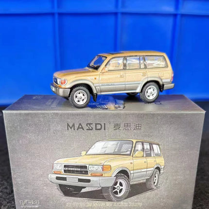 Masdi 1:64 Alloy  Car Model Toy ornament gift
