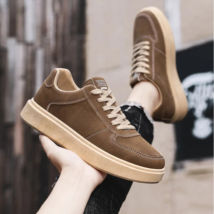 2025 Autumn Men's Thick-Sole Breathable Sports Casual Sneakers - White Trainers with Height-Enhancing Design for Students.
