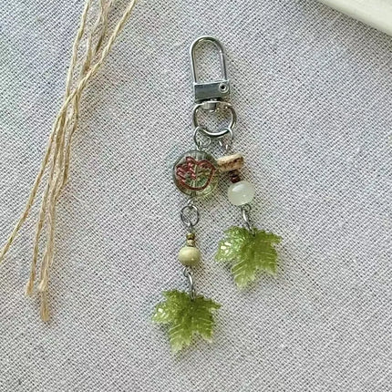 Chinese Style Autumn Maple Leaf Mobile Pendant Bag Camera Keychain Versatile Simple Resin Personalized Gift for Friends Jewelry