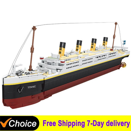 Creative Ideas Titanic Model Creative Luxury Cruise Ship Set Series DIY Boat City Building Blocks Bricks Children Toys Gifts