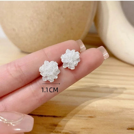 Big White Camellia Flower Stud Earring Female Simple Exaggerated Resin Ear Jewelry Wedding Best Friend Christmas Gift