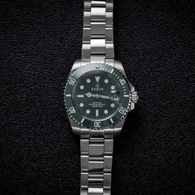 Sapphire Glass Men`s Watch Japan Quartz Movement Ceramics Bezel Stainless Steel Case 50M Waterproof Men Swimming Clock