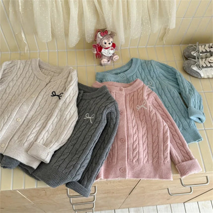 New Children's Fashion Baby Girl Autumn Sweater  Winter Baby Girl Clothes Solid Color Autumn Knitted Cardigan Spring and Autumn