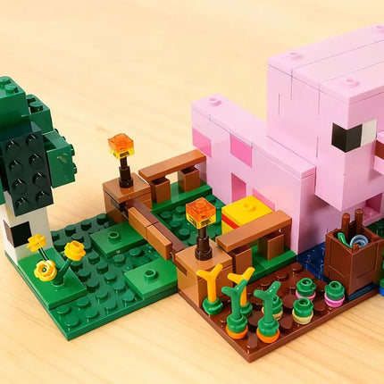 Pig House Pixel World - 238 Pieces MOC 4 Minifigures