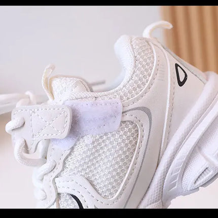 Kids Casual Sports Shoes with Thick Soles Boys Girls Fashion Versatile Sneakers 2024 New Children Mesh Breathable Running Shoes
