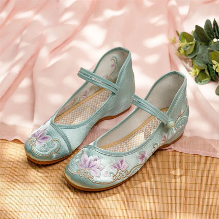 Fashion Embroidery Chinese Style Low-heel Women Shoes Elegant Casual Zapatos Vintage Woman Cloth Single Shoes Ethnic Style