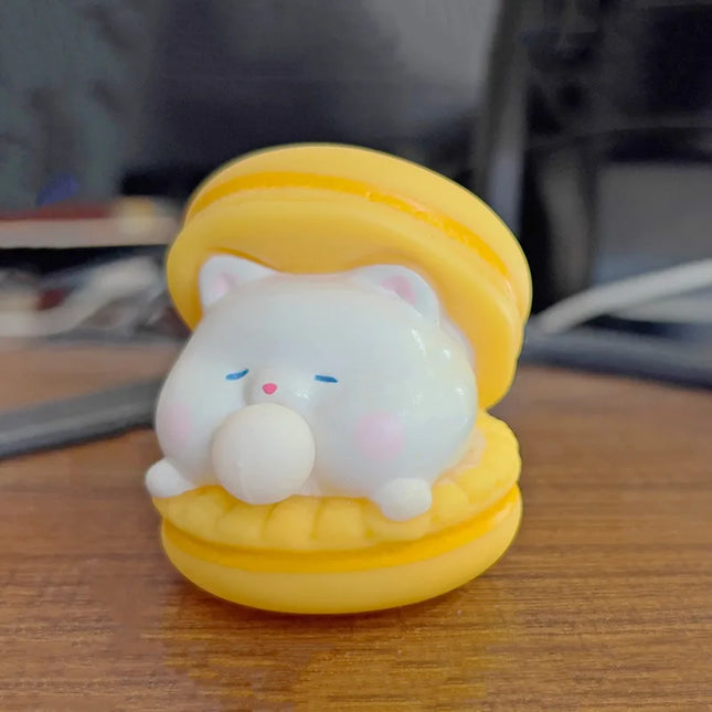 Creative Spit Bubble Burger Squishy Toy Cute Macaron Cartoon Stress Relief for Adults Office Vent Prank Desktop Decor Ornaments