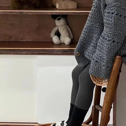 Girls' Autumn Winter Sweater 2025 New Korean Fashionable Children's Solid Color Long Sleeve Single-Breasted Knitted Hollow Out