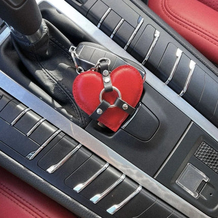 Fashion Y2K Rivet Heart Bag Charm Punk Gothic Leather Heart Keychain Black Red Bag Pendant Bag Hanging