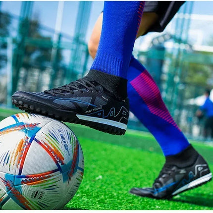 Men Football Shoes TF/FG Society Cleats Indoor Soccer Shoes Professional Football Field Boots Fast Unisex Sneaker Top Quality
