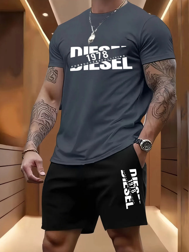 Summer men's casual two-piece set round-neck short-sleeved T-shirt and sports shorts for outdoor activities