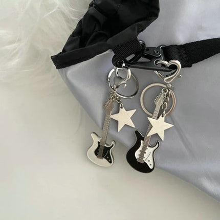 Y2k Guitar Love Heart Key Chain for Men Women Star Sweet Keychain Cool Trendy Fashion Pendant Rock Punk Vintage Accessories Gift