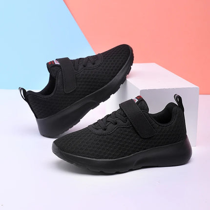 Boys' breathable running shoes, lightweight girls' sports shoes, four season outdoor children's black mesh eyes, big children's