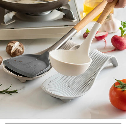 1/4Pcs Silicone Insulated Spoon Holder Heat Resistant Placemat Spoon Holder Cutlery Shelving Kitchen Tools Placemat