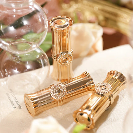 Jelly Crystal Flower Lipstick, Long Lasting Nourishing Moisturizing Anti-Chapped Lip Balm, Temperature Color Changing Lip Gloss