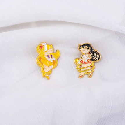 Anime Cartoon Moon Tsukino Usagi Enamel Keychain Necklace for Women Girl Magic Brooch Aino Minako Pin Cosplay Jewelry Gift