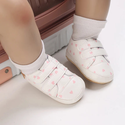 White Baby Shoes Girls Lovely Heart Embroidery Casual Sneakers Non-slip Infant Kids Christening