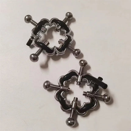 Metal Nipples Clips Labium Clamps Clitoris Stimulation Breast Sucker 8 Modes Electric Shock Sex Toys for Women Men Couples Games