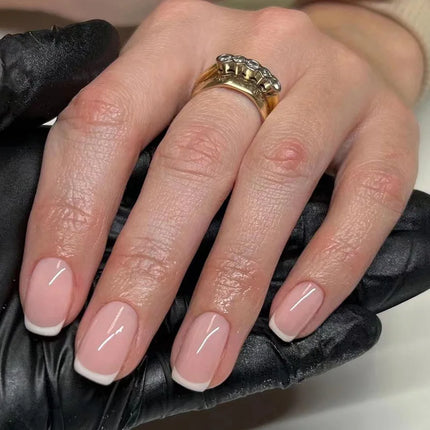 24Pcs Simple Square Head Fake Nail with nude design White Gradient French Press on False Nails Short Full Cover Nail Tips