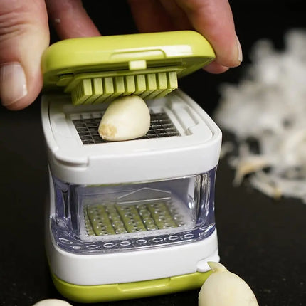 Multifunction Vegetable Dicer Garlic Presser Crusher Plastic Eco Friendly Ginger Slicer Mincer Chopper Kitchen Gadget for Salad
