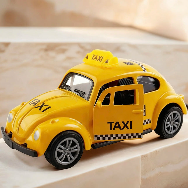 Alloy car model, retro Beetle shaped small car, the ones that can open the door and police cars. Pocket toy cars that boys like.