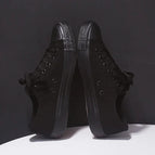 35 / All Black
