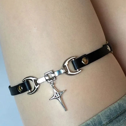 Gothic Cross Star Pendant Choker Nelace for Women Fashion Spicy Girl Punk Chain Y2K Vintage Leather Collar Chain Choker Necklace