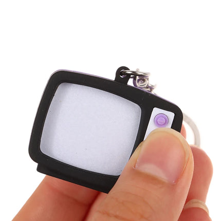 Mini Vintage TV Set Keychain Simulation LED Sound TV Model Keyring Creative Television Key Holder Bag Pendant Car Key Ring