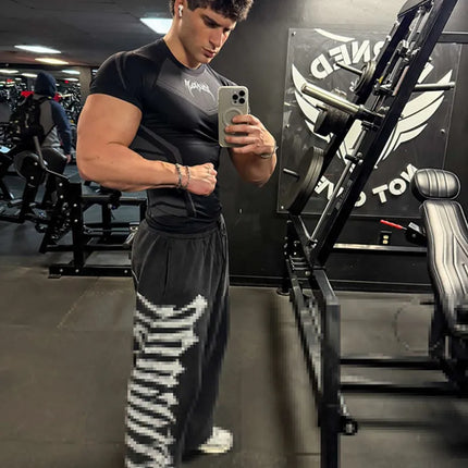 New Men Gym T-shirt High elasticity bodybuilding fitness quick dry short sleeve men's sports Casual tops trend running T-shirt