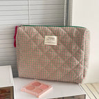 Green M