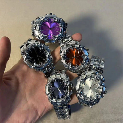 DENVOSI New Y2K Gothic Claw Shaped Quartz Watch with Detachable and Replaced Dial, Fashionable Street Accessory