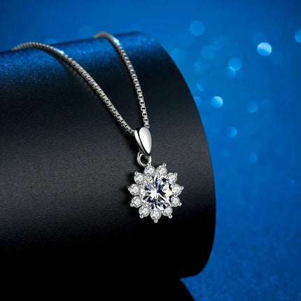 Sunflower Necklace Pendant 2CT Moissanite Women's PT950 Platinum - Close-fitting design, positive meaning, for wearing & gifting