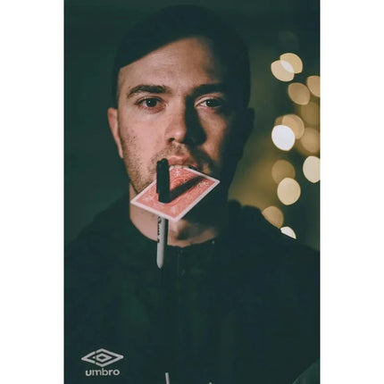 Quantum By Calen Morelli Pen Through Card Magic Trick Close Up Magic Magia Magicians Prop Accessory Illusion Gimmick
