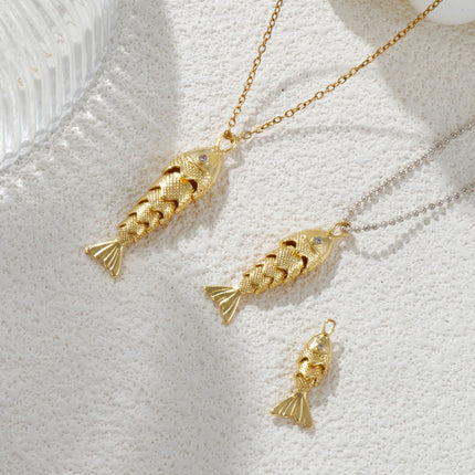 1 Piece Brass Ocean Jewelry Charms 18K Real Gold Plated Fish Animal Movable Clear Cubic Zirconia Pendant For DIY Necklace Making