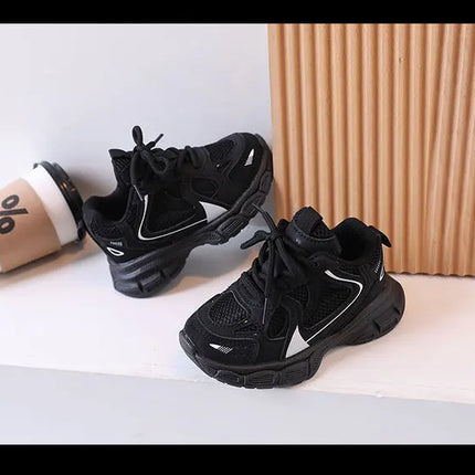 Kids Casual Sports Shoes with Thick Soles Boys Girls Fashion Versatile Sneakers 2024 New Children Mesh Breathable Running Shoes