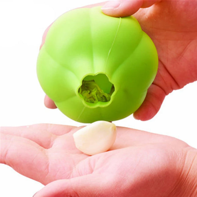 LMETJMA Magic Silicone Garlic Peeler Peel Useful Garlic Peeler Machine  Garlic Stripper Peeling Cooking Vegetable Gadgets D0013