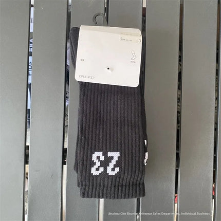 Thickened High-Tube Basketball Socks for Men And Women Towel Bottom Flyer AJ23 Sports Socks Black White Trendy Mid-Length
