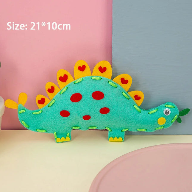Sewing Kit for Beginner Kids Arts Crafts Cute Cartoon DIY Projects of Stuffed Animal Dolls Pendant Shoulder Bag Threaded Toys
