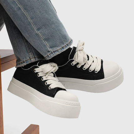 Soft Sole Lace-up Canvas Shoes Outdoor Man Sneakers Hot Sale Mens Casual Shoes Leisure Walk Vulcanize Shoes Skateboard Footwear