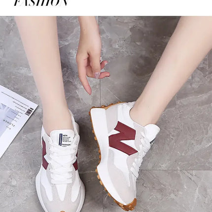 New Women's Causal Sneakers Summer Shoes Woman Fashion Breathable Lace Up Sports Shoes for Women Platform Walking Designer Shoes