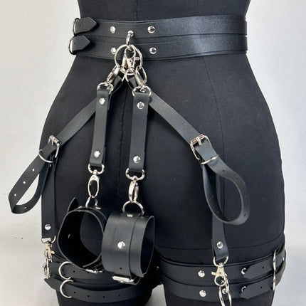 Women Sexy Leather Thigh Garter Belt Lingerie Leg Straps Bdsm Bondage Women Handcuffs Fetish Clothing Festival Rave Accessory