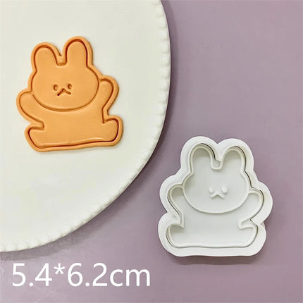 Cute Animal Cookie Embossing Stamp Fish Bear Rabbit Cake Mold Love Heart Shaped Cartoon Biscuit Mold Baking Biscuit Cutters