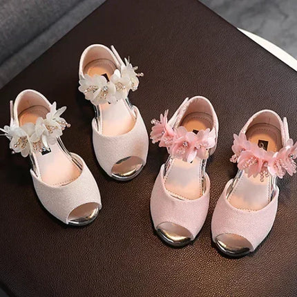 Summer New Style Children's Sandals Girls Fashion Rhinestone Flower Princess Shoes Little Girls Soft Soled Dance Shoes Girls