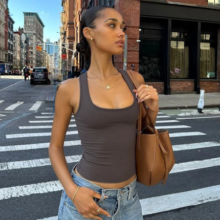 Hugcitar 2025 Summer Solid Straps Sexy Slim Crop Tank Top Women Casual Y2K Clothes Streetwear Party Sport Festival Wholesale