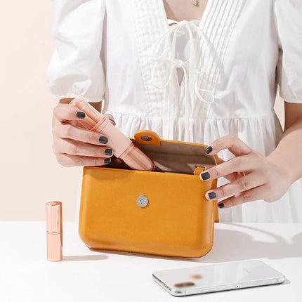 Portable Powder Blusher Brush With Cover 4 in 1 Travel Small Set Makeup Eye Shadow Telescopic Multi-Function Mini Makeup Tool
